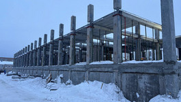 В Нолинске собирают каркас здания новой школы