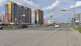 На Попова выровняли плиты, но ямы остались