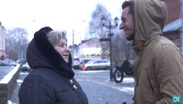День доброты в Кирове. Трогательный ролик о том, как люди реагируют на добрые слова