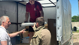 На подшефную территорию Кировской области в Весёловском районе доставили ещё один гуманитарный груз