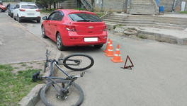 Водитель иномарки сбил девушку-велосипедистку на Казанской