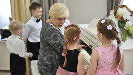 Для пяти новых садиков в Кирове начали искать воспитателей