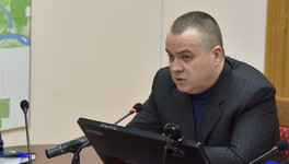 Глава администрации Кирова объяснил, почему в департаменте образования проходят обыски