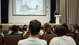 Энергетики рассказали школьникам, как в войну строили ТЭЦ за пять месяцев