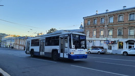 Девять автобусов 1 сентября изменят маршрут