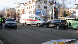 В тройном ДТП на Воровского пострадала фельдшер скорой помощи