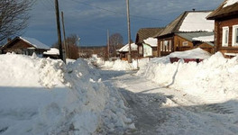 В администрации Омутнинского района прокомментировали жалобы жителей на уборку снега