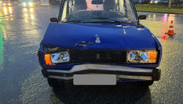 В Кирове столкнулись «Фольксваген» и ВАЗ, пострадала 11-летняя девочка