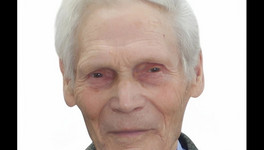 Скончался первый директор школы № 71 Геннадий Сурнин