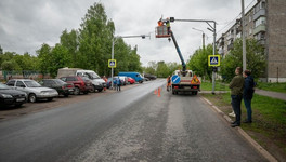 В Кирове заключили контракт с подрядчиком на ремонт путей к школам и детсадам