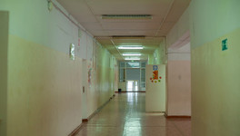 В правительстве Кировской области поделились планами по ремонту школ до 2026 года