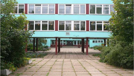 В Кирове из школы №20 эвакуировали учеников