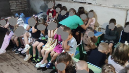 В школах Слободского района учат детей спускаться в укрытия