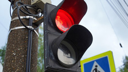 На Октябрьском проспекте в Кирове отключат светофор почти на весь день