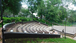 В парке «Аполло» завершают реставрацию сцены