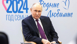 Путин продлил программу льготной семейной ипотеки