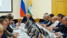 Александр Соколов поручил ликвидировать последствия дождей и проверить русла рек