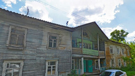 Администрацию Кирова обязали предоставить жильцу аварийного дома новую квартиру