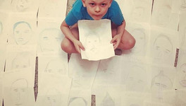Семилетний мальчик из Кирова нарисовал портреты всех участников Чемпионата мира по футболу