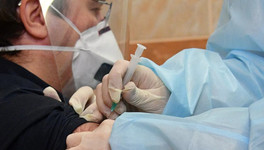 В кировском Минздраве рассказали о поставках вакцин в регион
