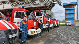 В Кировской области сгорели машина, квартира и баня