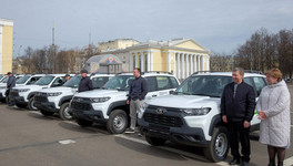 Больницы Кировской области получили 28 новых машин