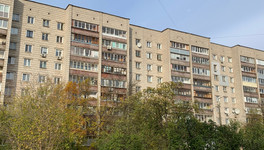 В Госдуме предложили обязать ставить скамейки у всех подъездов