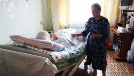 Вопрос жизни и смерти: в Кирове неизлечимый пациент может лишиться зондового питания