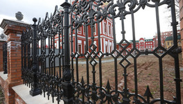 В Кирове завершилось восстановление ограды у Спасского собора