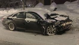 Пять человек пострадали после столкновения автобуса и легковушки в слободе Лосево