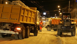 Глава администрации «разнёс» подрядчиков за уборку кировских улиц