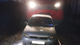 В Кирове машина попала под поезд