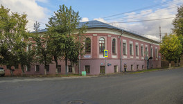 Здание XVIII века «Дом Окулова» на Казанской выставили на аукцион