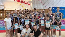 Кировские акробаты взяли 10 медалей на международных соревнованиях