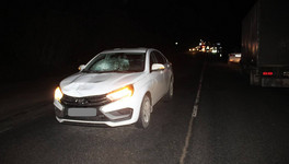 Пешеход погибла под колесами двух машин в Куменском районе