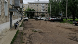 Жители Нововятска своими силами благоустроят территорию у дома