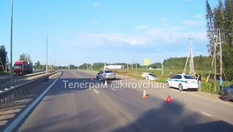 В Кирове полицейские устроили погоню со стрельбой за угонщиком. Произошло два ДТП