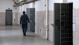 Заключённая из Кирова ударила по лицу сотрудника СИЗО