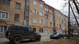 В Кирове из-за бесхозного участка теплотрассы дом на Кутшо регулярно отключают от отопления
