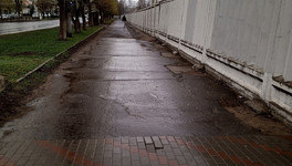 На улице Свердлова отремонтируют тротуар вдоль завода ОЦМ