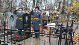 В Кирове состоялось торжественное открытие памятника ветерану Великой Отечественной войны Василию Огорельцеву