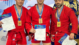 Кировские мастера самбо выступили на чемпионате России