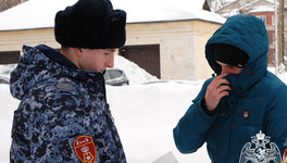 Росгвардейцы в Кирове задержали в кафе мужчину, находившегося в розыске за кражу