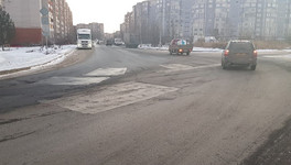 Кировская мэрия за свой счёт отремонтировала Луганскую, на которую действовала гарантия