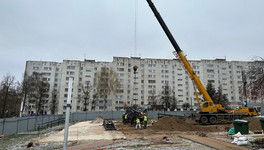 В сквере Трудовой славы приступили к строительству мемориального комплекса