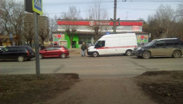 На улице Ломоносова ребёнок попал под колёса иномарки на пешеходном переходе