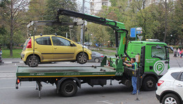 Появится ли в Кирове служба эвакуации неправильно припаркованных автомобилей?