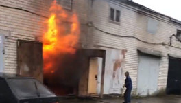 Пожар на улице Солнечной тушили шесть расчётов
