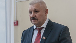 Кировский депутат Сергей Мамаев прочитал коммунистический рэп