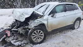 В Орловском районе столкнулись Volkswagen Tiguan и «Нива», есть пострадавший